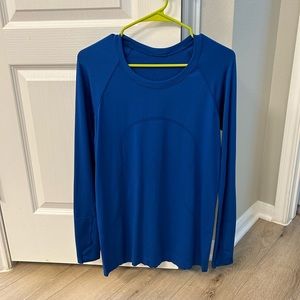 lululemon long sleeve top